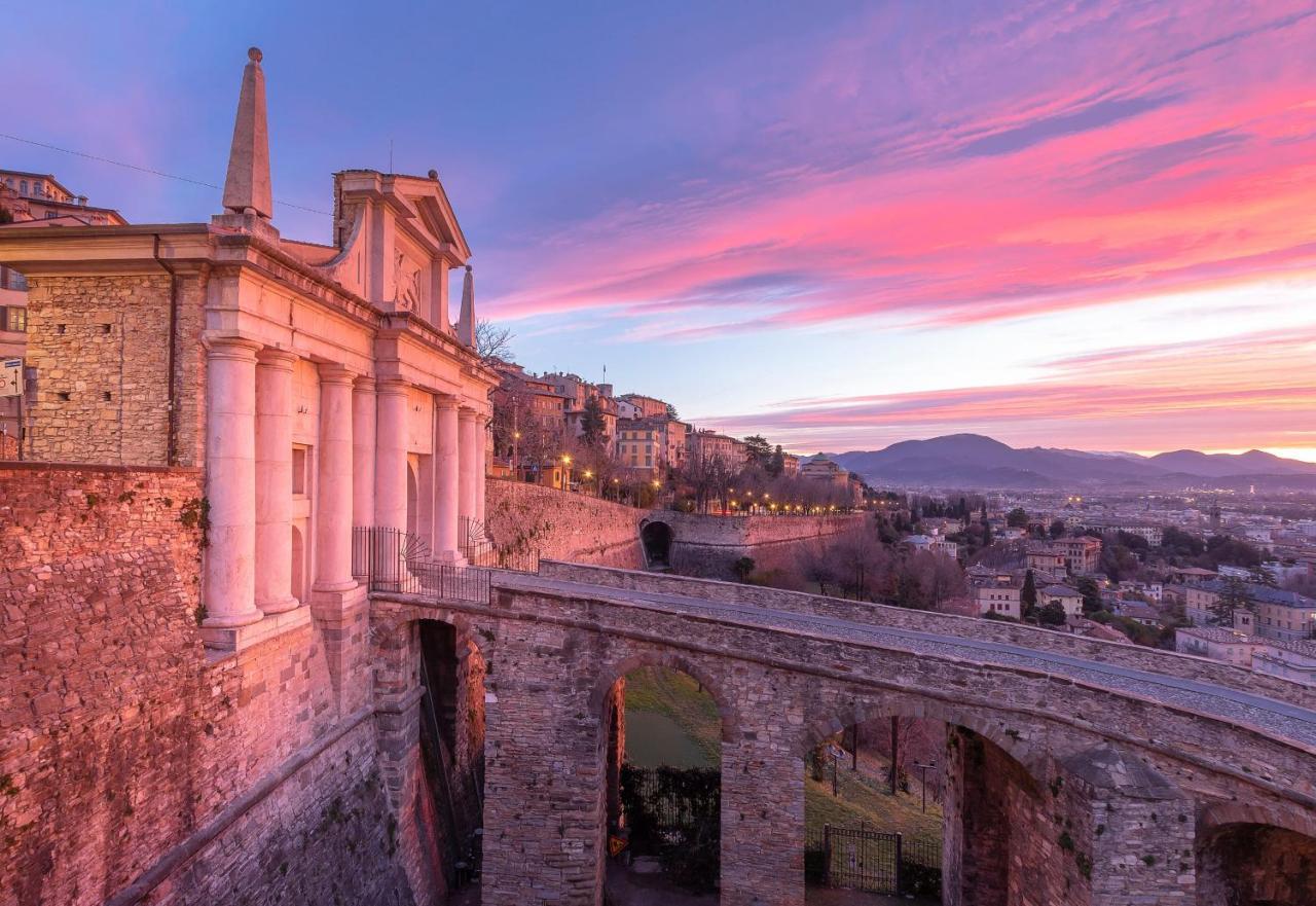 Affittimoderni Bergamo Young Apartment Luaran gambar